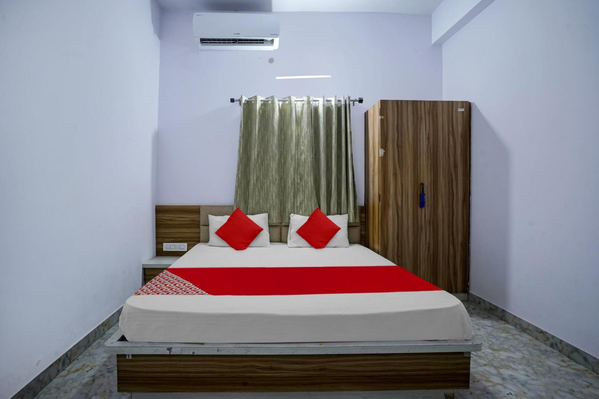 ראנצ'י Oyo Flagship Hotel Ashok Vatika Banquet Hall מראה חיצוני תמונה